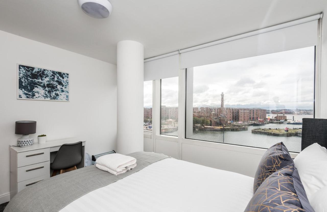 Scenic Dock View Apartment In Central Liverpool Exterior foto